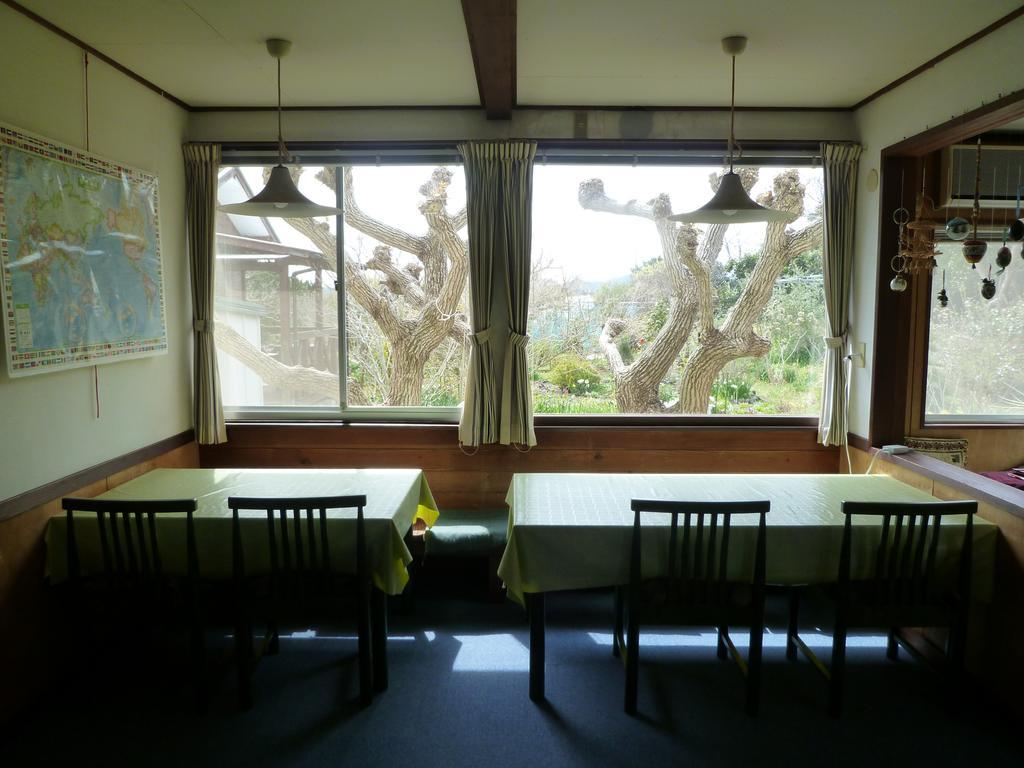 Pension Flora Tateyama  Eksteriør billede